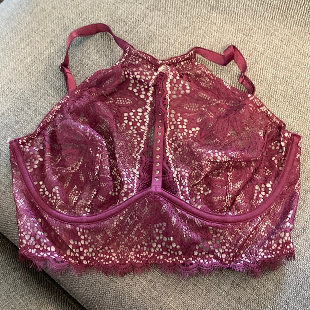 Victoria’s Secret lace bralette